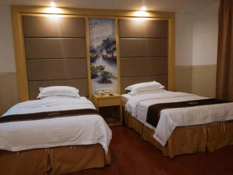 格林豪泰安徽省黄山市歙县徽州古城黄山中路商务酒店 外观 照片